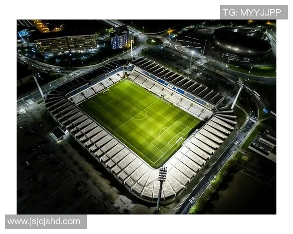 姓皮的足球明星们的辉煌历程与他们在绿茵场上的传奇故事 姓皮的足球明星们的辉煌历程与他们在绿茵场上的传奇故事