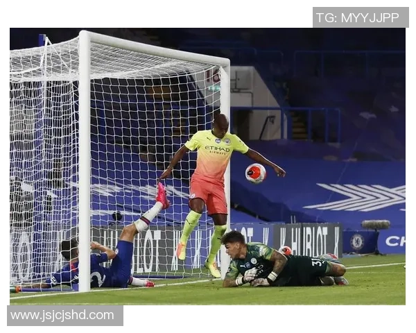 足球明星手球精彩瞬间回顾视频集锦带你领略足球场上的绝技与魅力